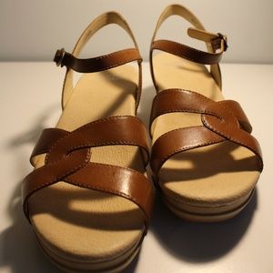 Dansko Karmen Burnished Calf Tan